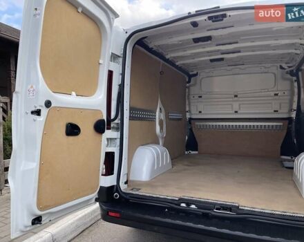 Белый Рено Трафик, объемом двигателя 2 л и пробегом 200 тыс. км за 20600 $, фото 40 на Automoto.ua