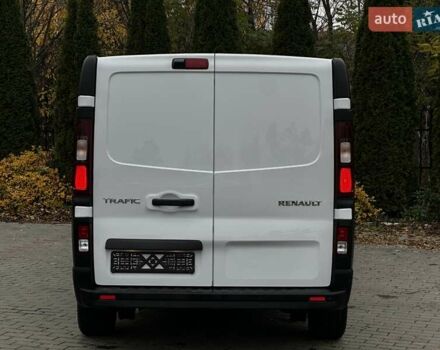 Белый Рено Трафик, объемом двигателя 2 л и пробегом 106 тыс. км за 23800 $, фото 28 на Automoto.ua