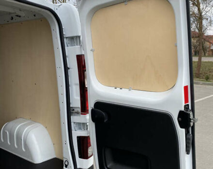 Белый Рено Трафик, объемом двигателя 0 л и пробегом 37 тыс. км за 22500 $, фото 14 на Automoto.ua