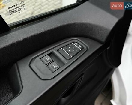 Белый Рено Трафик, объемом двигателя 2 л и пробегом 106 тыс. км за 23800 $, фото 39 на Automoto.ua