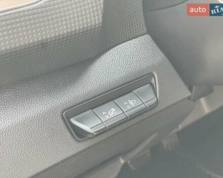 Белый Рено Трафик, объемом двигателя 2 л и пробегом 200 тыс. км за 20700 $, фото 48 на Automoto.ua