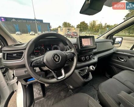 Белый Рено Трафик, объемом двигателя 2 л и пробегом 168 тыс. км за 24200 $, фото 5 на Automoto.ua