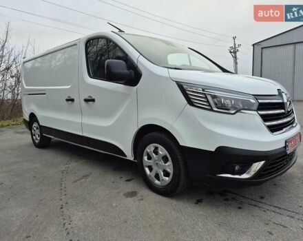 Белый Рено Трафик, объемом двигателя 2 л и пробегом 70 тыс. км за 23900 $, фото 58 на Automoto.ua