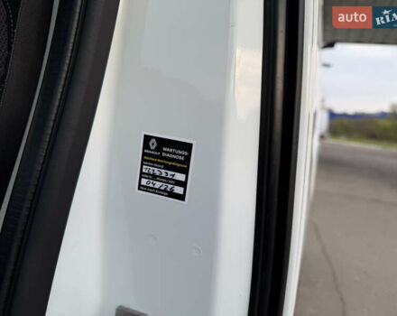 Білий Рено Трафік, об'ємом двигуна 2 л та пробігом 130 тис. км за 24500 $, фото 15 на Automoto.ua