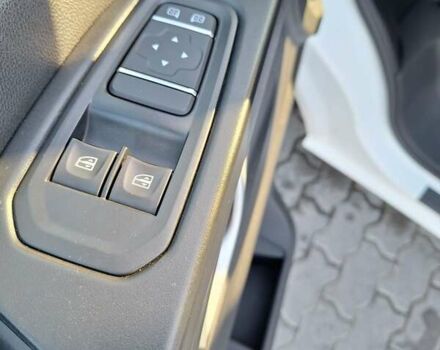 Белый Рено Трафик, объемом двигателя 2 л и пробегом 204 тыс. км за 22900 $, фото 13 на Automoto.ua