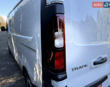 Белый Рено Трафик, объемом двигателя 2 л и пробегом 75 тыс. км за 24000 $, фото 48 на Automoto.ua