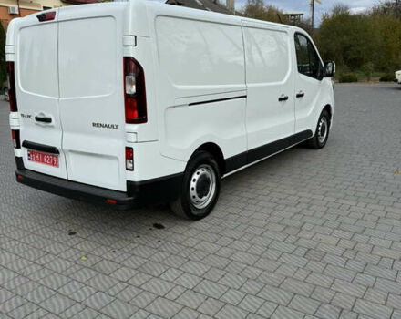 Белый Рено Трафик, объемом двигателя 2 л и пробегом 29 тыс. км за 25300 $, фото 24 на Automoto.ua