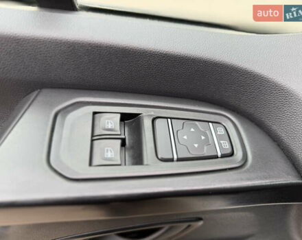 Білий Рено Трафік, об'ємом двигуна 2 л та пробігом 130 тис. км за 24500 $, фото 17 на Automoto.ua