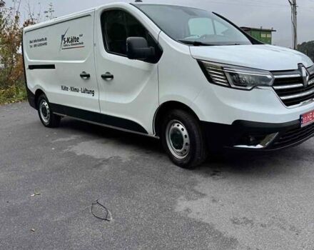 Белый Рено Трафик, объемом двигателя 2 л и пробегом 30 тыс. км за 24900 $, фото 9 на Automoto.ua