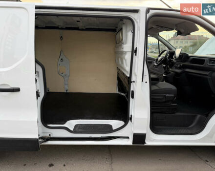 Білий Рено Трафік, об'ємом двигуна 2 л та пробігом 130 тис. км за 24500 $, фото 26 на Automoto.ua