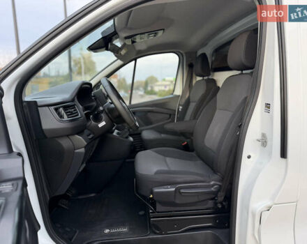 Білий Рено Трафік, об'ємом двигуна 2 л та пробігом 130 тис. км за 24500 $, фото 14 на Automoto.ua