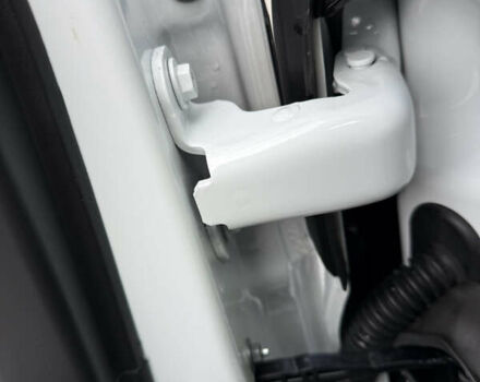 Белый Рено Трафик, объемом двигателя 2 л и пробегом 29 тыс. км за 25300 $, фото 40 на Automoto.ua