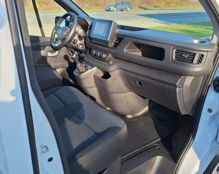 Белый Рено Трафик, объемом двигателя 2 л и пробегом 204 тыс. км за 22900 $, фото 12 на Automoto.ua