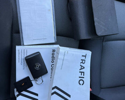 Белый Рено Трафик, объемом двигателя 2 л и пробегом 75 тыс. км за 24000 $, фото 71 на Automoto.ua