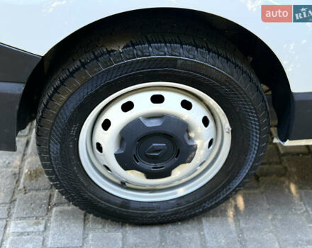 Белый Рено Трафик, объемом двигателя 2 л и пробегом 75 тыс. км за 24000 $, фото 17 на Automoto.ua