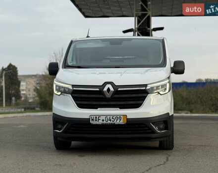 Білий Рено Трафік, об'ємом двигуна 2 л та пробігом 130 тис. км за 24500 $, фото 4 на Automoto.ua