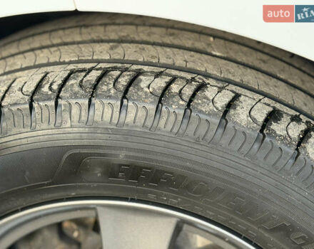 Білий Рено Трафік, об'ємом двигуна 2 л та пробігом 130 тис. км за 24500 $, фото 13 на Automoto.ua