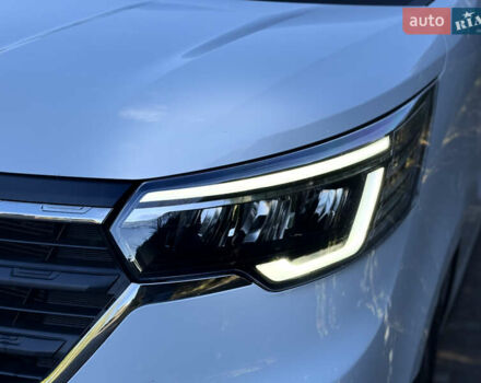 Белый Рено Трафик, объемом двигателя 2 л и пробегом 75 тыс. км за 24000 $, фото 6 на Automoto.ua