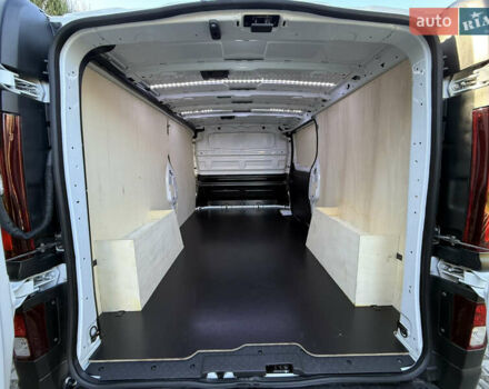 Белый Рено Трафик, объемом двигателя 2 л и пробегом 75 тыс. км за 24000 $, фото 41 на Automoto.ua