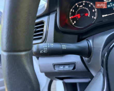 Белый Рено Трафик, объемом двигателя 2 л и пробегом 75 тыс. км за 24000 $, фото 35 на Automoto.ua