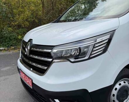 Белый Рено Трафик, объемом двигателя 2 л и пробегом 30 тыс. км за 24900 $, фото 5 на Automoto.ua