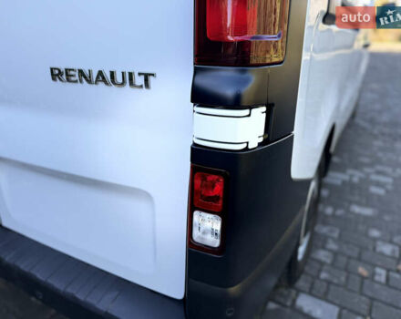 Белый Рено Трафик, объемом двигателя 2 л и пробегом 75 тыс. км за 24000 $, фото 50 на Automoto.ua