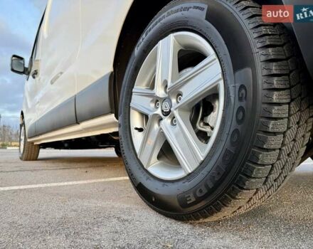 Білий Рено Трафік, об'ємом двигуна 2 л та пробігом 80 тис. км за 26700 $, фото 25 на Automoto.ua