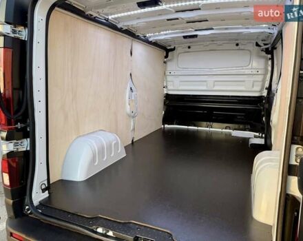 Білий Рено Трафік, об'ємом двигуна 2 л та пробігом 80 тис. км за 26700 $, фото 44 на Automoto.ua