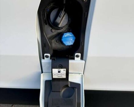 Білий Рено Трафік, об'ємом двигуна 2 л та пробігом 80 тис. км за 26700 $, фото 19 на Automoto.ua