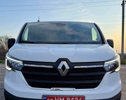 Білий Рено Трафік, об'ємом двигуна 2 л та пробігом 80 тис. км за 26700 $, фото 1 на Automoto.ua