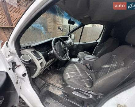 Білий Рено Трафік, об'ємом двигуна 1.87 л та пробігом 390 тис. км за 4600 $, фото 7 на Automoto.ua