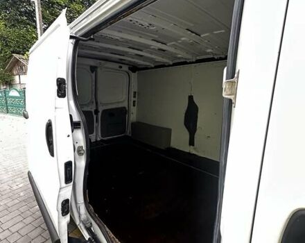 Белый Рено Трафик, объемом двигателя 2 л и пробегом 342 тыс. км за 9800 $, фото 26 на Automoto.ua