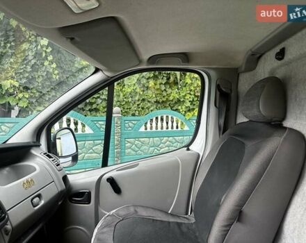 Белый Рено Трафик, объемом двигателя 2 л и пробегом 342 тыс. км за 9800 $, фото 29 на Automoto.ua
