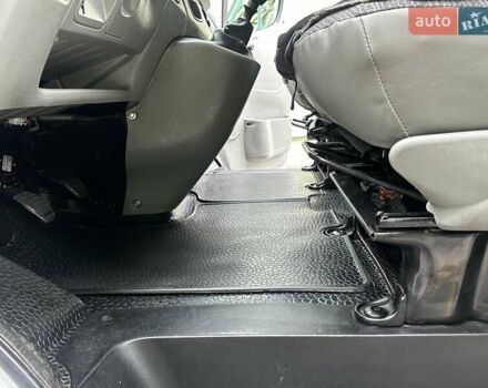 Белый Рено Трафик, объемом двигателя 2 л и пробегом 342 тыс. км за 9800 $, фото 32 на Automoto.ua