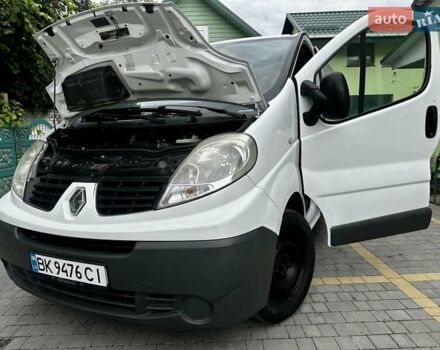 Белый Рено Трафик, объемом двигателя 2 л и пробегом 342 тыс. км за 9800 $, фото 18 на Automoto.ua