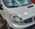Белый Рено Трафик, объемом двигателя 2.46 л и пробегом 200 тыс. км за 10700 $, фото 1 на Automoto.ua