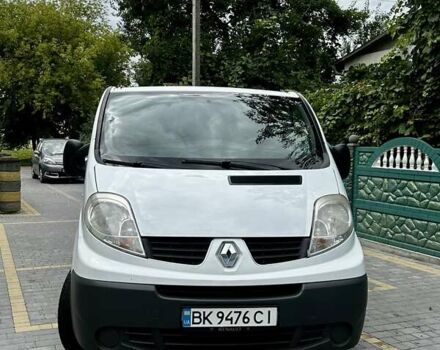 Белый Рено Трафик, объемом двигателя 2 л и пробегом 342 тыс. км за 9800 $, фото 3 на Automoto.ua