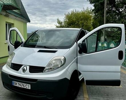 Белый Рено Трафик, объемом двигателя 2 л и пробегом 342 тыс. км за 9800 $, фото 8 на Automoto.ua