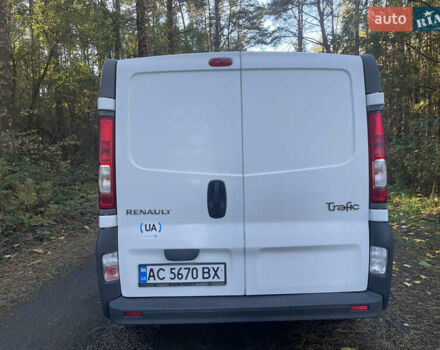 Белый Рено Трафик, объемом двигателя 0 л и пробегом 220 тыс. км за 11500 $, фото 4 на Automoto.ua