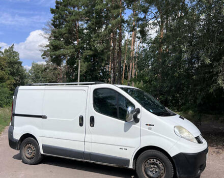 Білий Рено Трафік, об'ємом двигуна 2 л та пробігом 219 тис. км за 9000 $, фото 3 на Automoto.ua