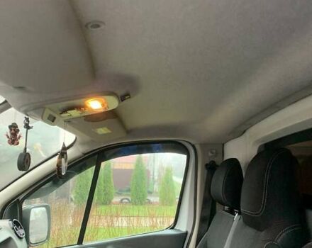 Білий Рено Трафік, об'ємом двигуна 1.6 л та пробігом 207 тис. км за 15500 $, фото 19 на Automoto.ua