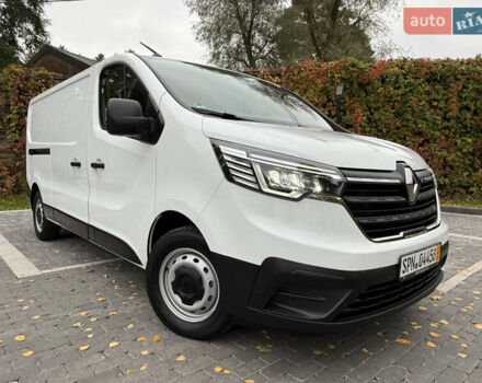 Білий Рено Трафік, об'ємом двигуна 2 л та пробігом 30 тис. км за 26800 $, фото 17 на Automoto.ua