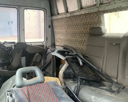 Белый Рено Трафик, объемом двигателя 2.4 л и пробегом 200 тыс. км за 1654 $, фото 4 на Automoto.ua