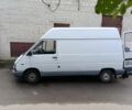 Белый Рено Трафик, объемом двигателя 2.2 л и пробегом 350 тыс. км за 1950 $, фото 1 на Automoto.ua