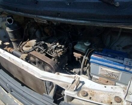 Белый Рено Трафик, объемом двигателя 2.2 л и пробегом 386 тыс. км за 1500 $, фото 5 на Automoto.ua