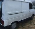 Белый Рено Трафик, объемом двигателя 2.5 л и пробегом 1 тыс. км за 1800 $, фото 4 на Automoto.ua