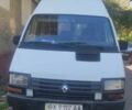 Белый Рено Трафик, объемом двигателя 2.5 л и пробегом 100 тыс. км за 1450 $, фото 1 на Automoto.ua