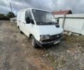 Белый Рено Трафик, объемом двигателя 2.1 л и пробегом 200 тыс. км за 1200 $, фото 1 на Automoto.ua