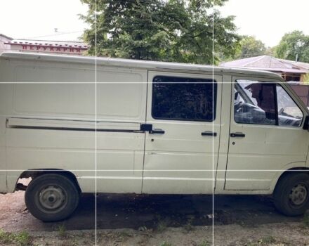 Білий Рено Трафік, об'ємом двигуна 2.5 л та пробігом 400 тис. км за 1000 $, фото 3 на Automoto.ua