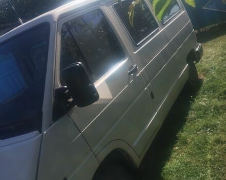 Белый Рено Трафик, объемом двигателя 2 л и пробегом 500 тыс. км за 2439 $, фото 1 на Automoto.ua